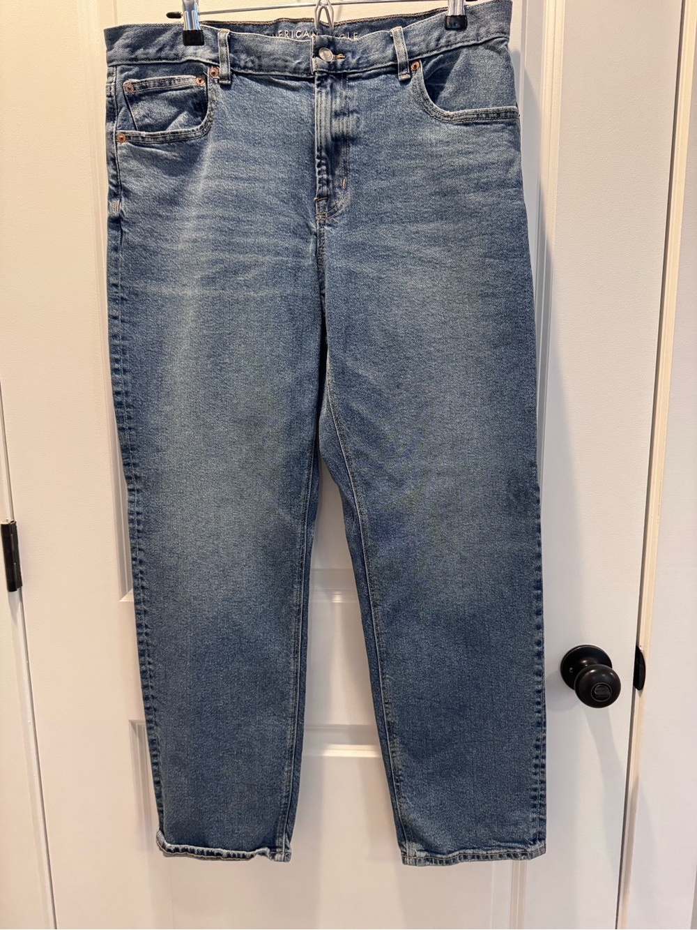 American Eagle Outfitters Light Blue High-rise straight Jeans